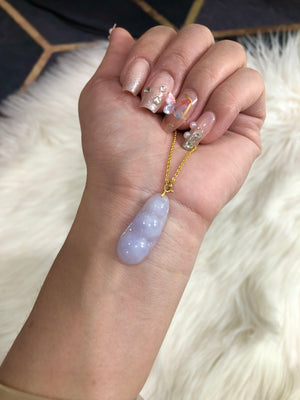 Emerald violet represents the coming of the purple qi from the east, which implies great wealth and honor💜
Violet lucky beans are full and round, with a delicate base, dreamlike, elegant and comfortable. With lucky beans on your body, you will be full of blessings! ✨