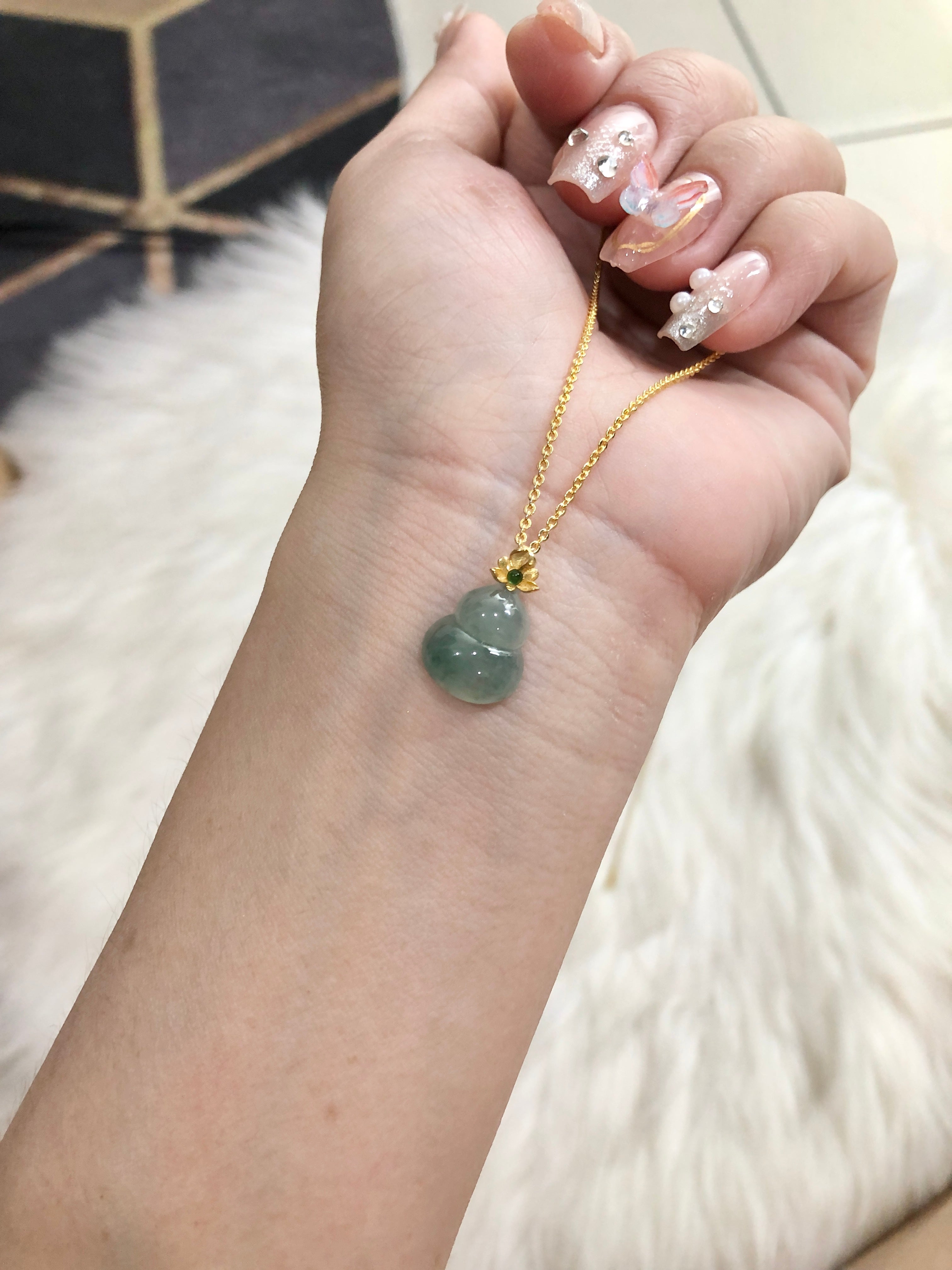 Gourds evoke good luck, may you always be blessed by luck
It means both fortune and luck, because gourd = fortune and luck
Fortune represents continuous good luck, and luck represents rolling in wealth
May all the good things and expectations come as expected
"Gourd" life, fortune and luck life🙏
Life is short, but morning and evening, spring and autumn. All you want in life is warmth and companionship. 💓