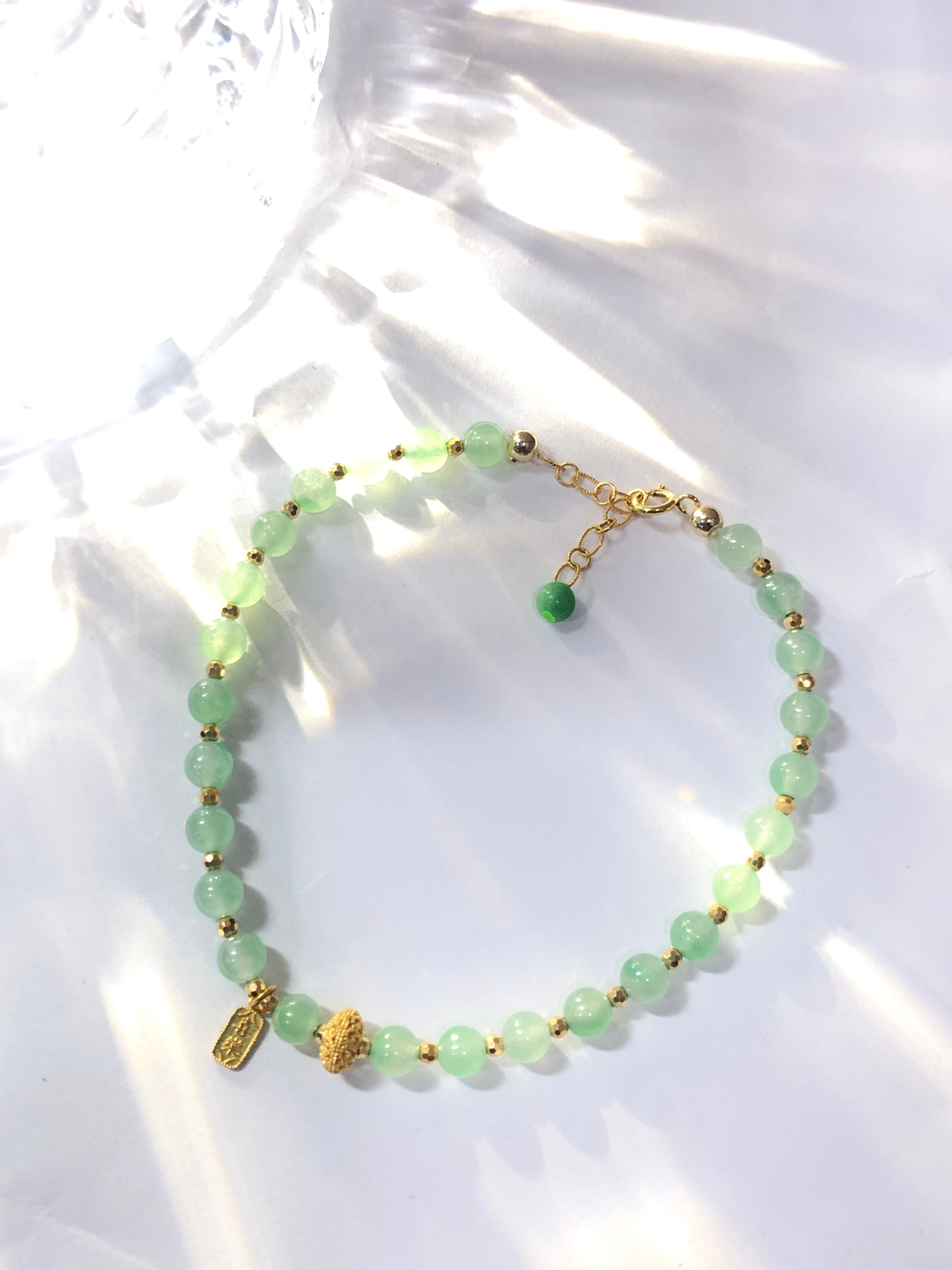 Bead bracelet sweet green,18k gold size:4.4mm