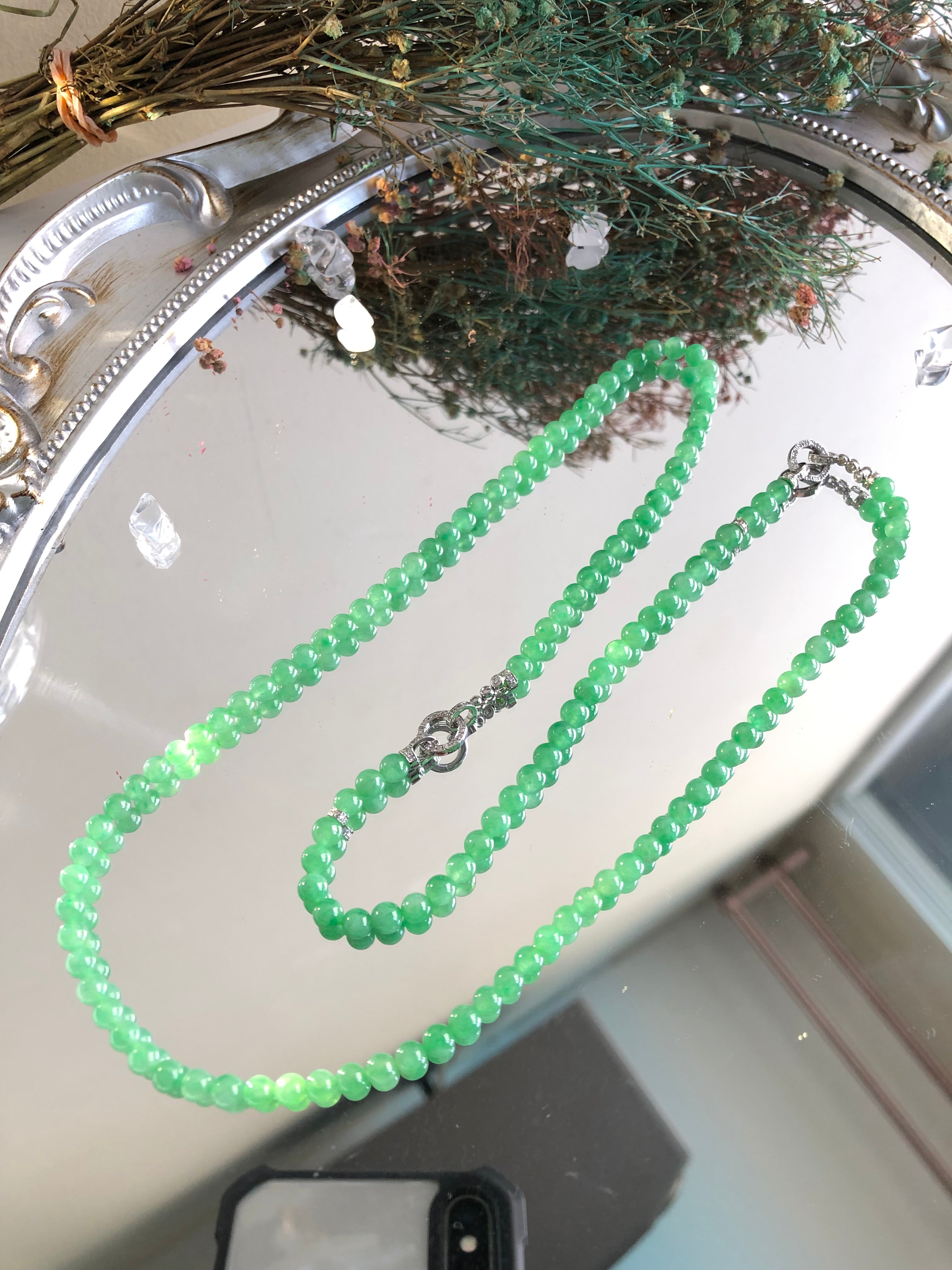 Sweet Green jade Bead necklace/bracelet 18k gold size:4.3mm