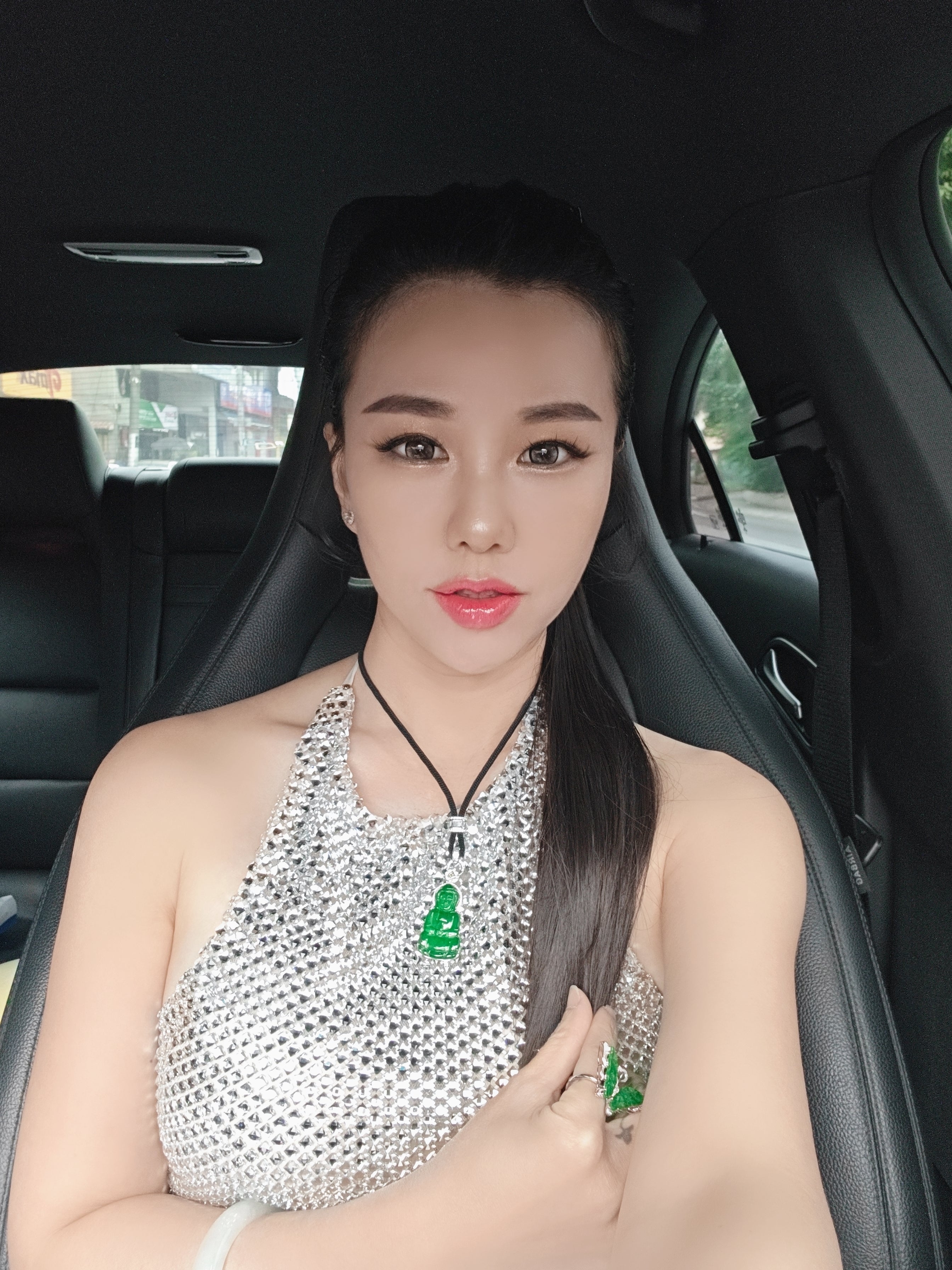 满绿观音吊坠 42.2×21×6.4mm 18k真金真钻 缅甸天然翡翠A 货