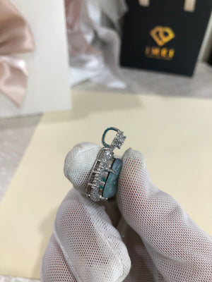 It is like misty rain~ flowing freely on the warm base~
Adding a bit of ethereal, elegant and fairy air to the solemn Buddha!
Superb appearance! The Buddha's face "kind and full, curved eyebrows and eyes, full of smiles" makes people feel happy and peaceful☺️
The carving is delicate and smooth~ The belly is round (full of blessings!)
The overall proportion is well-proportioned➦It is a blessed appearance at first glance!
The effect on the upper body is amazing