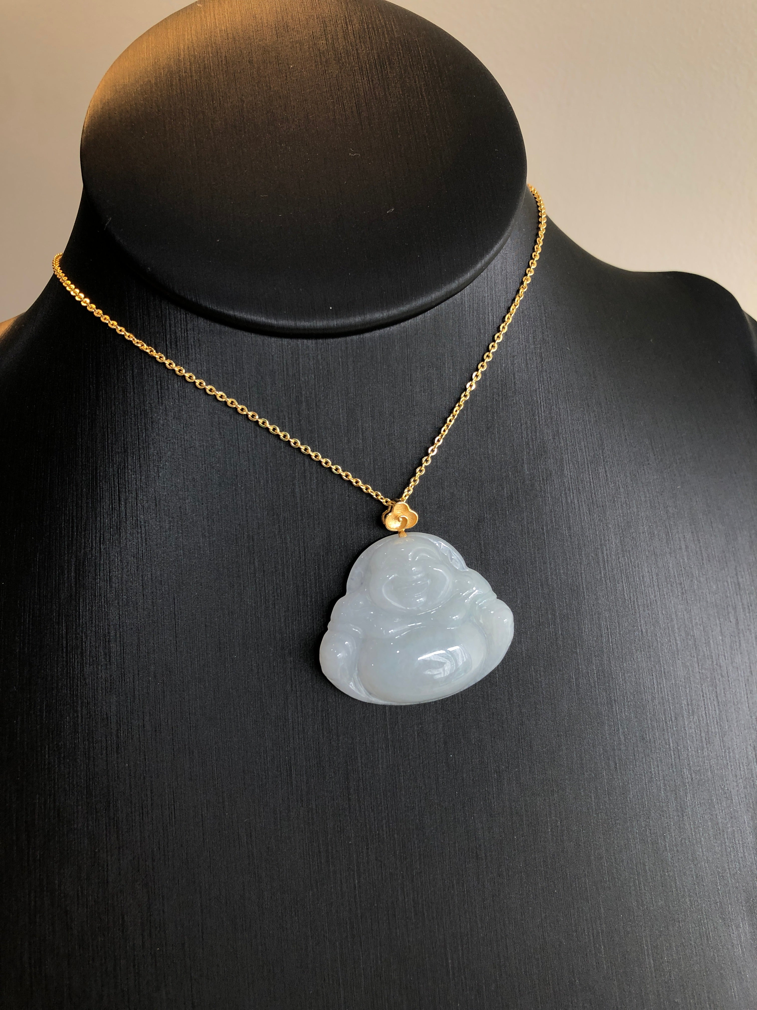 Tolerance: The image of Buddha with a big belly represents the virtue of being tolerant and forgiving.
Wisdom: Buddha represents supreme wisdom and compassion, which can guide people to understand the true meaning of life.