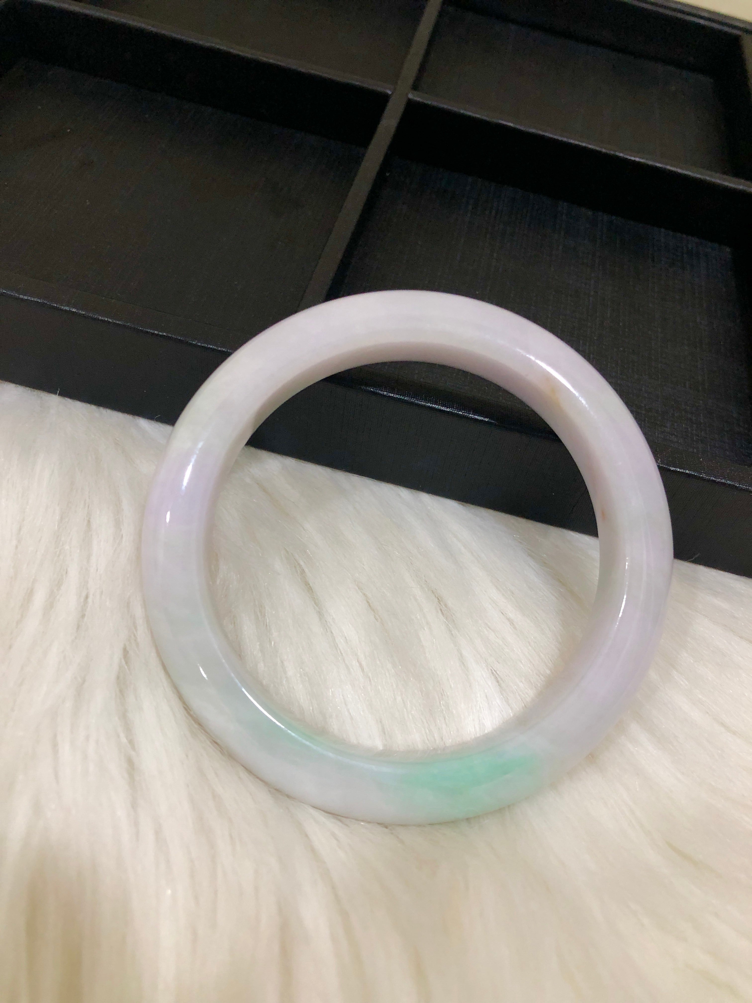Purple and green flat bangle size:57.2×12.6×9.6mm