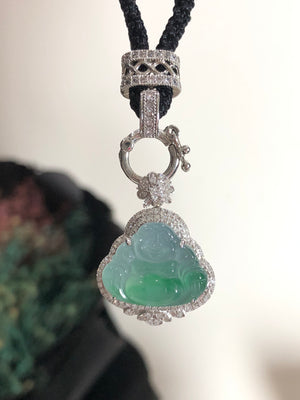 18k white gold with diamond